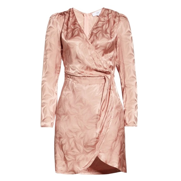 NSR Dresses & Skirts - NSR Nara Faux Wrap Long Sleeve Dress in Blush Pink Champagne Color size Medium